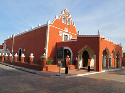 Candelaria Church that Burke probably attended